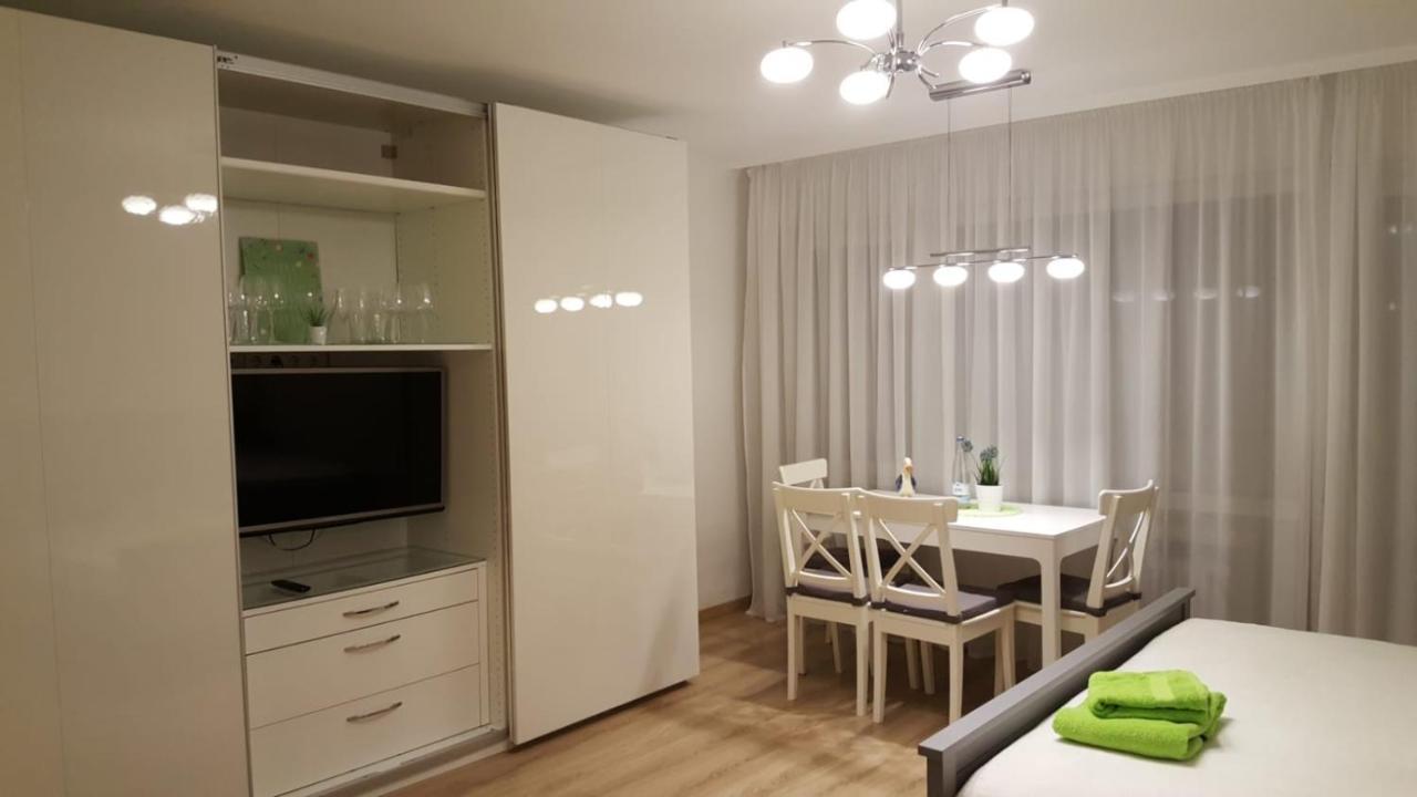 Mariaprimavera Apartment Am Kurpark Mit Schwarzwaldblick * * * * Bad Krozingen Esterno foto